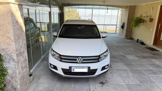 VOLKSWAGEN TIGUAN 2.0 TSI 16V TURBO GASOLINA 4P TIPTRONIC VOLKSWAGEN TIGUAN 2.0 TSI 16V TURBO GASOLINA 4P TIPTRONIC